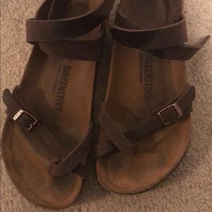 Yara Birkenstock. Fits size 9-10.